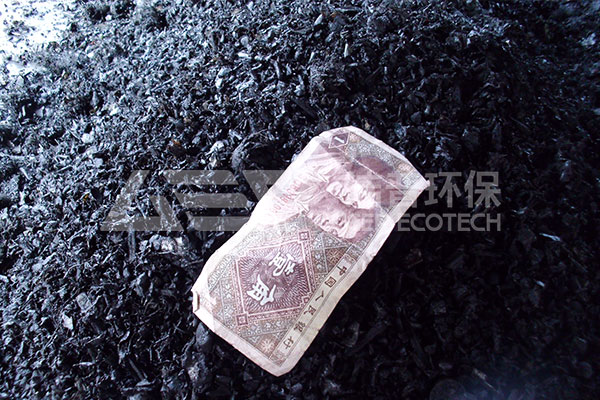 塑料薄膜破碎機生產(chǎn)線現(xiàn)場,塑料清洗造粒處理系統(tǒng)