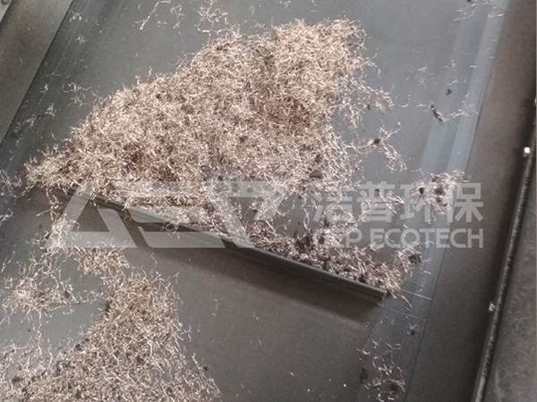 廢舊輪胎破碎裂解生產(chǎn)線，附舊輪胎破碎裂解工藝流程