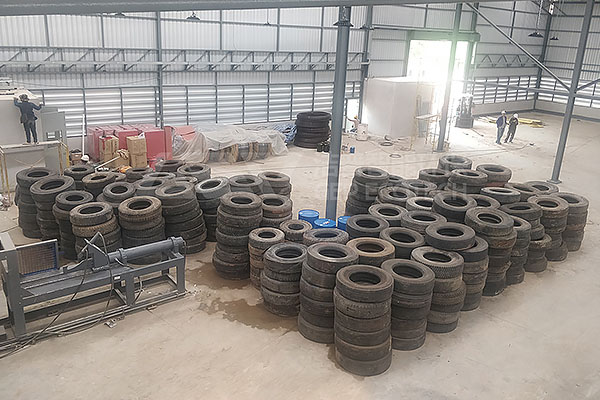 廢舊輪胎粉碎機(jī)多少錢